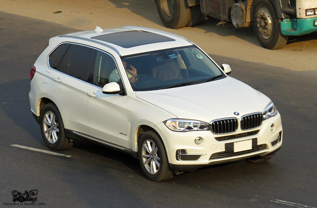 2024 BMW X5 — Riyadh