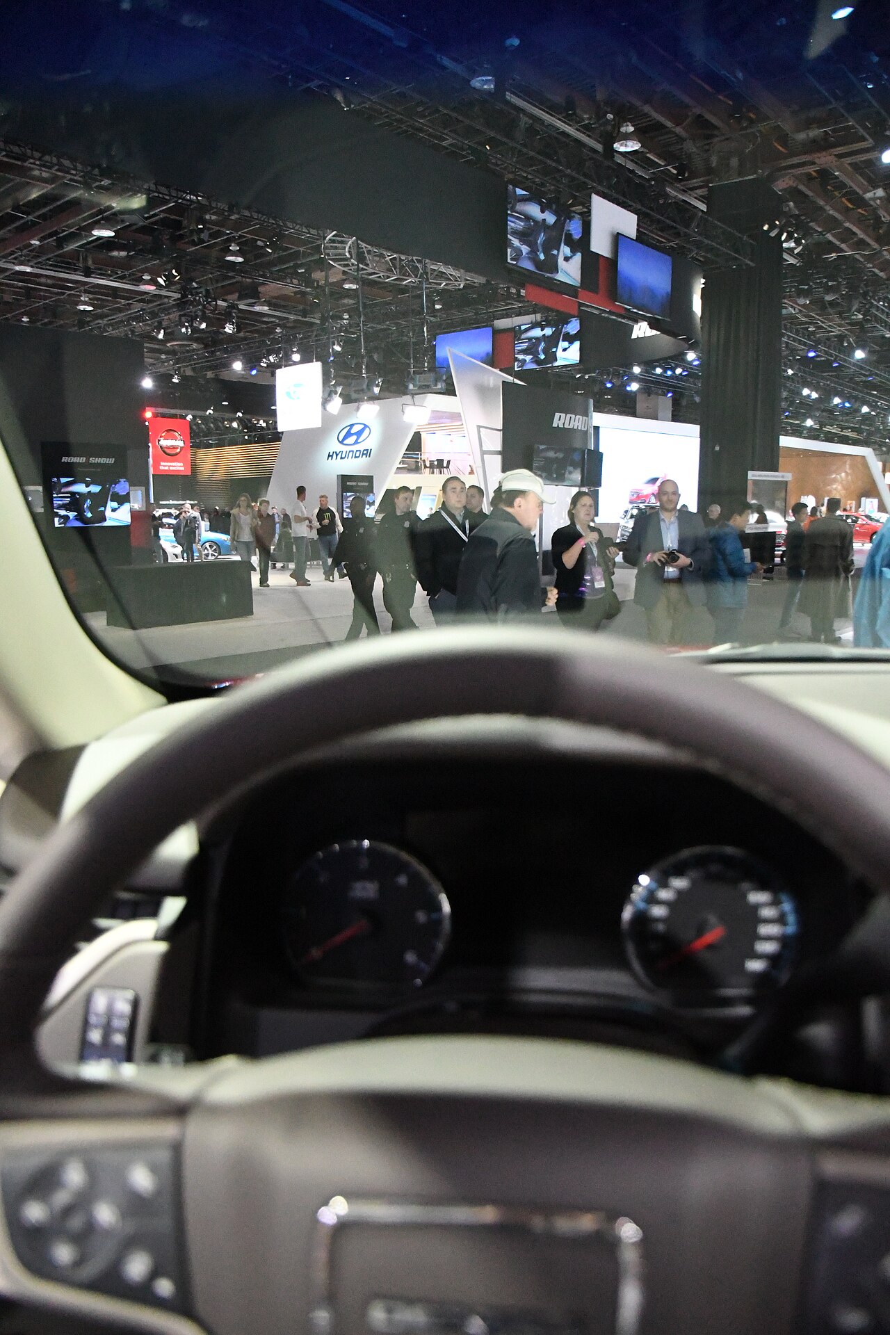 GMC Yukon 2019 — 199,500 ريال