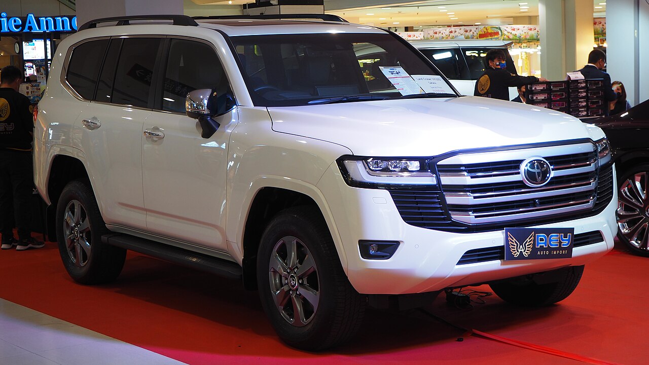 2021 Toyota Land Cruiser - SAR 234,000